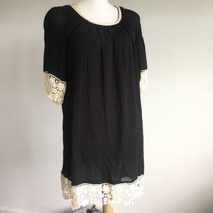 NWT! Umgee | black easy on the eyes new dress/coverup